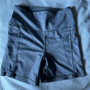 Senita Athletics baseline biker shorts